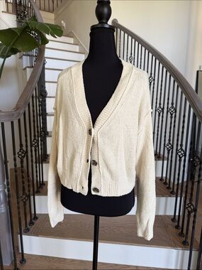 Abound Cream White Sweater (M)